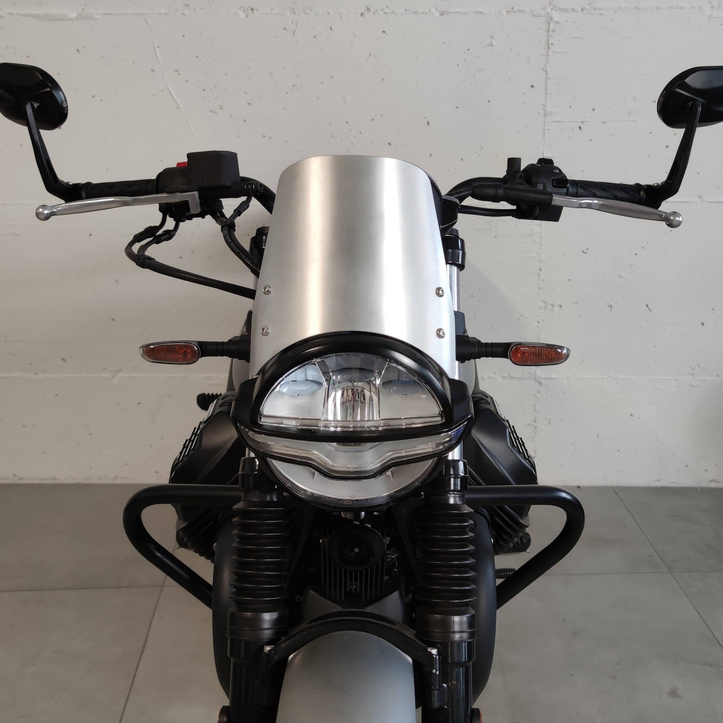 Aluminium windshield V7 850 E5 | E5 +