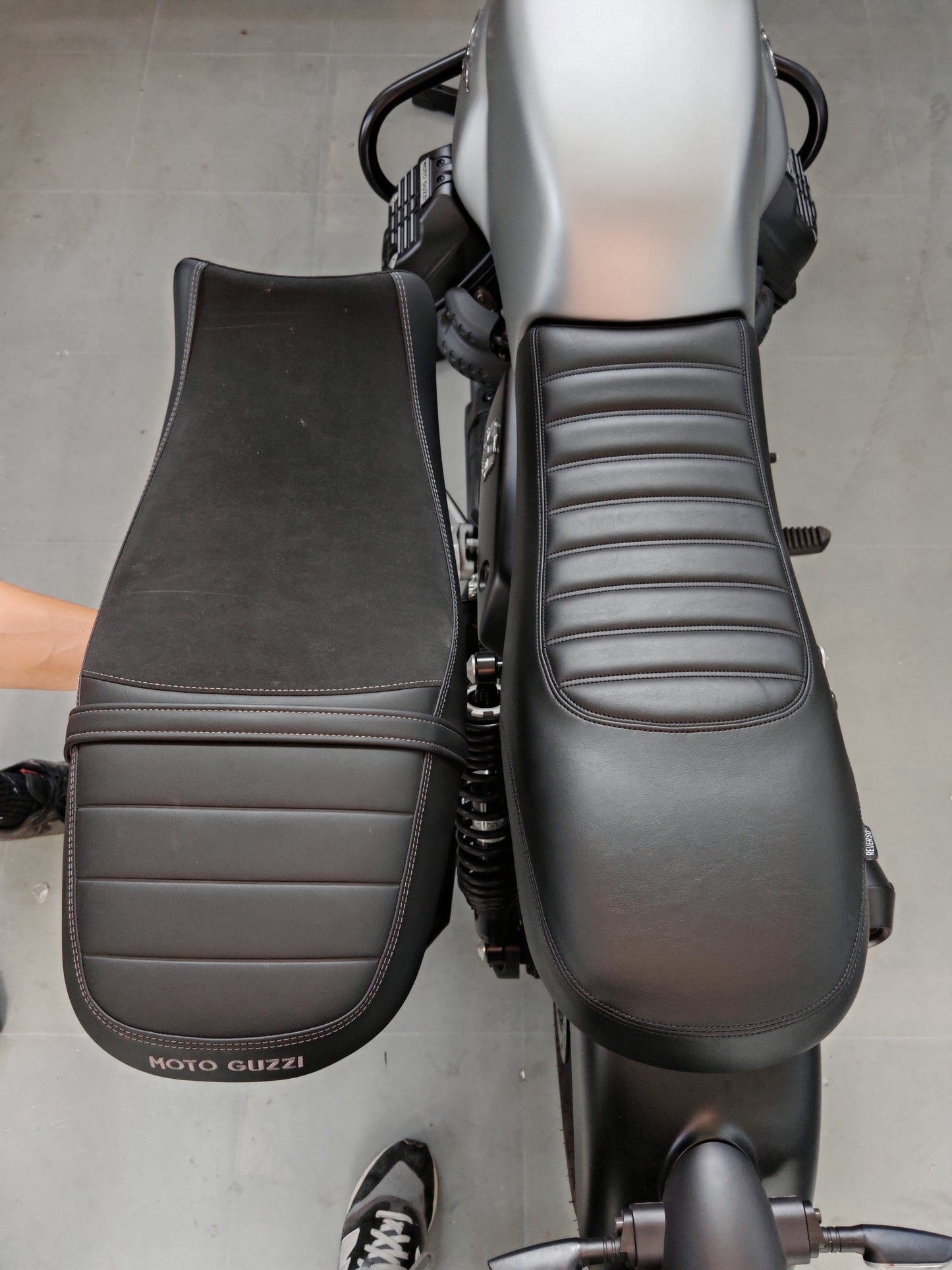 Slim Saddle V7 850
