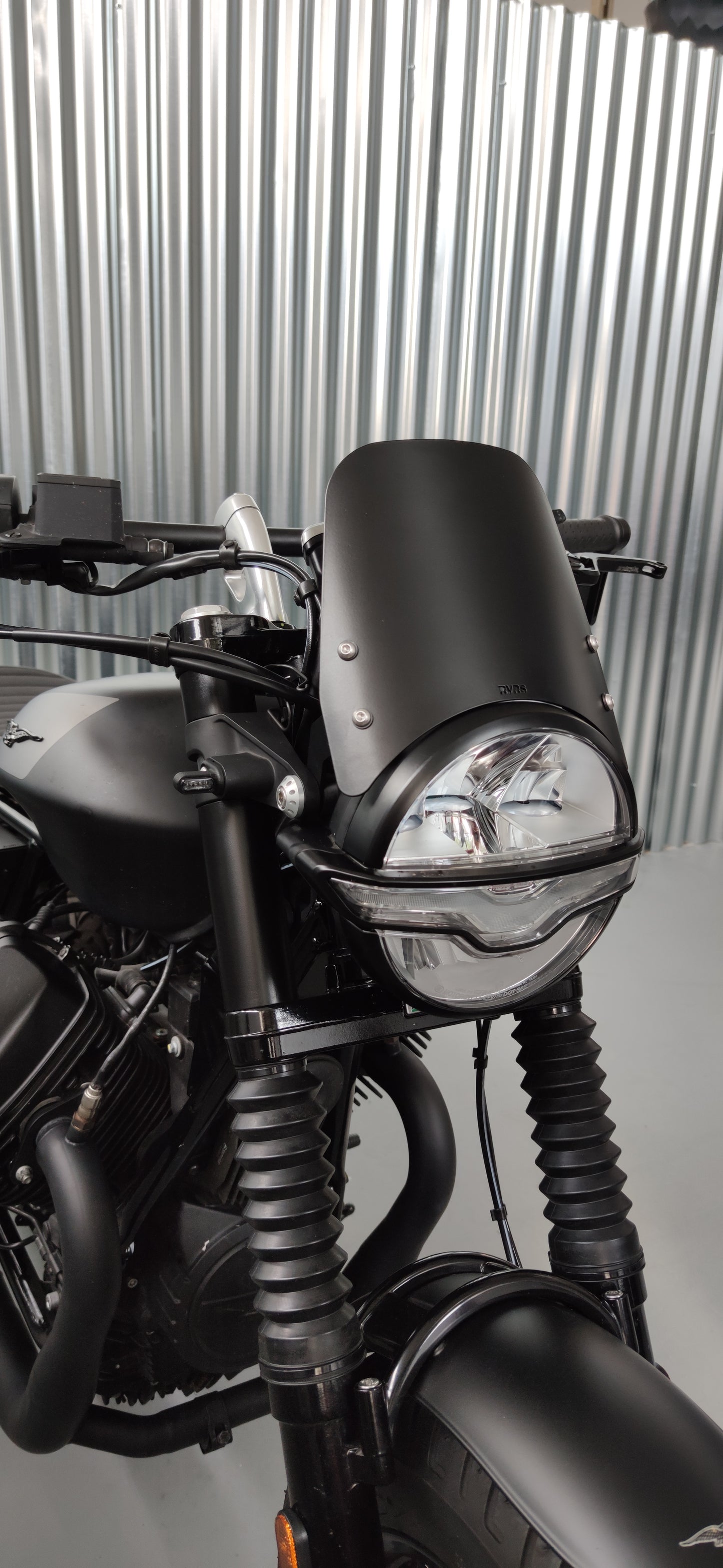 RVRS Aluminum Windshield | V9 (2021-2024) 